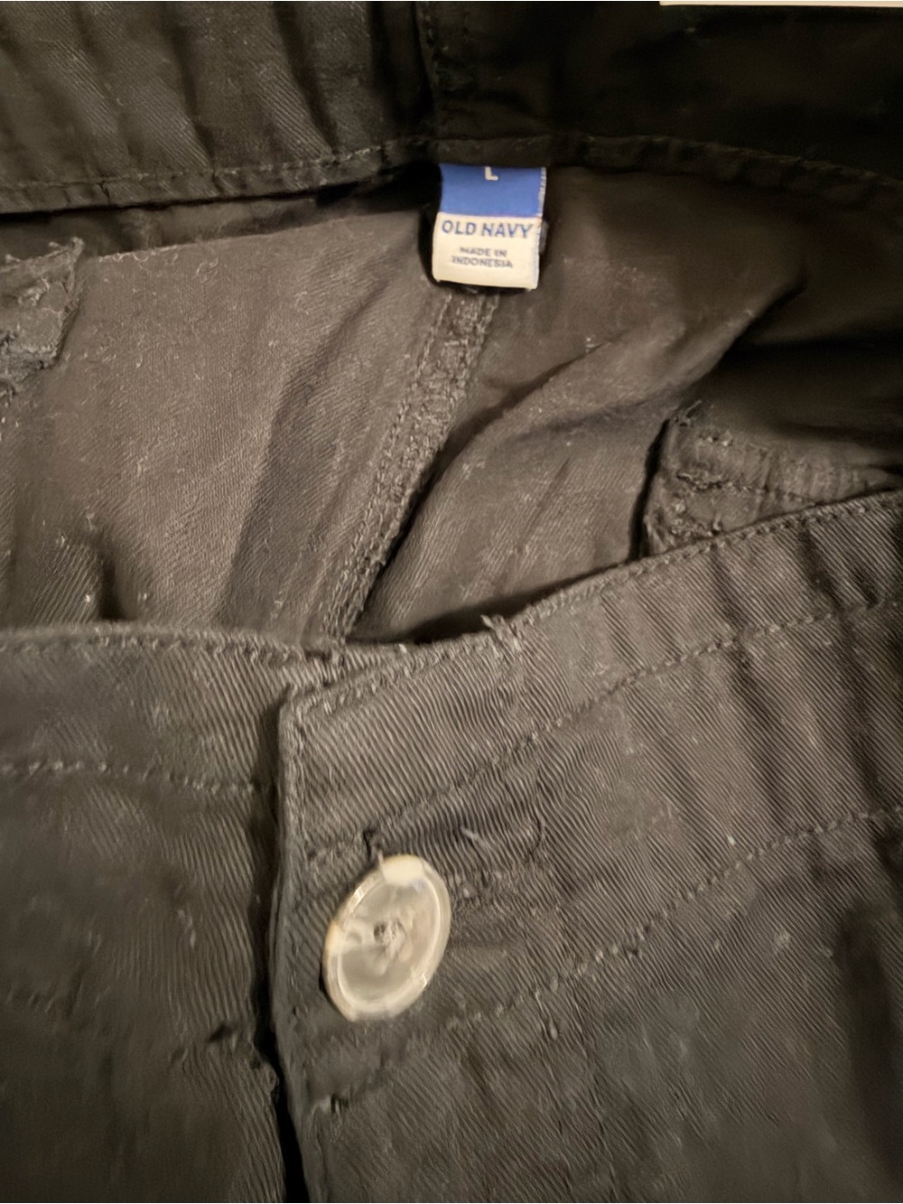 Old Navy Black Straight-Leg Cargo Pants - Picture 4 of 5